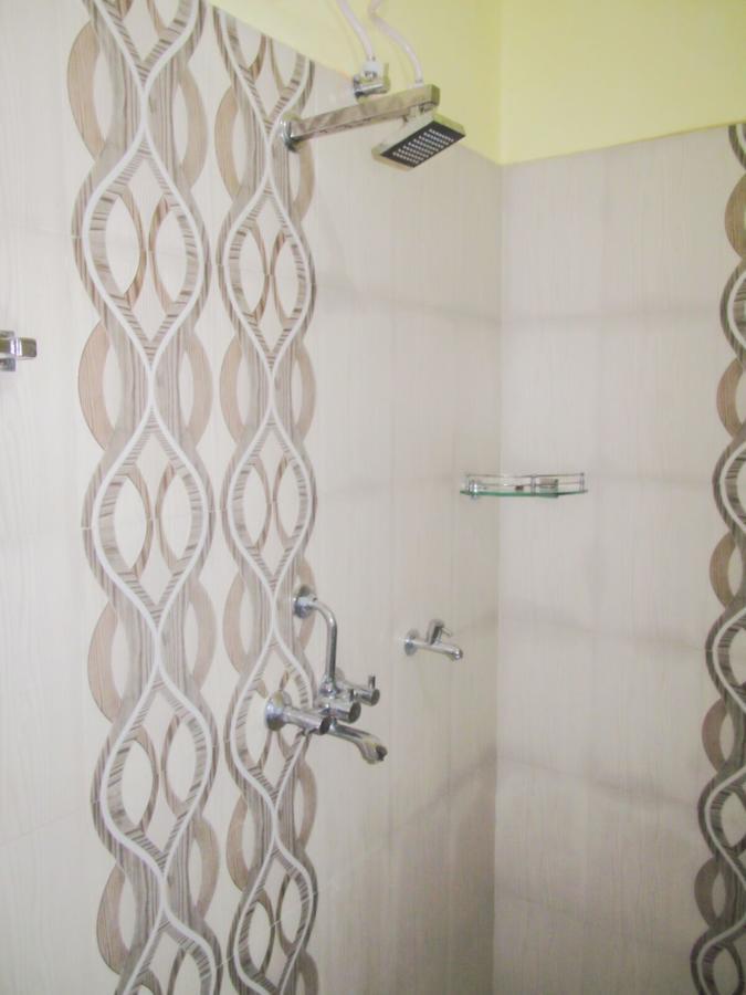 Gangotri Paying Guest House فاراناسي المظهر الخارجي الصورة