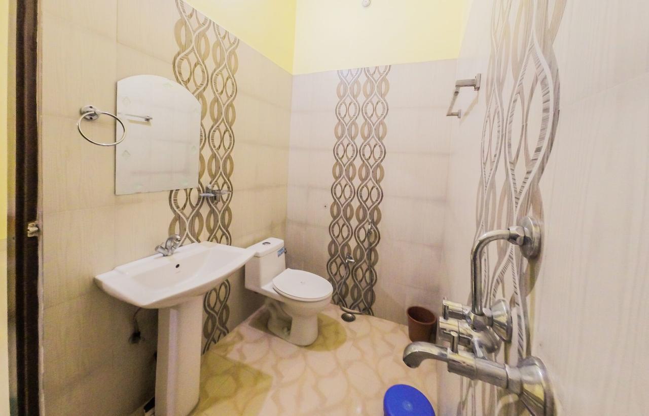Gangotri Paying Guest House فاراناسي المظهر الخارجي الصورة