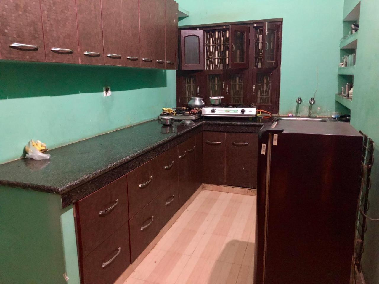 Gangotri Paying Guest House فاراناسي المظهر الخارجي الصورة