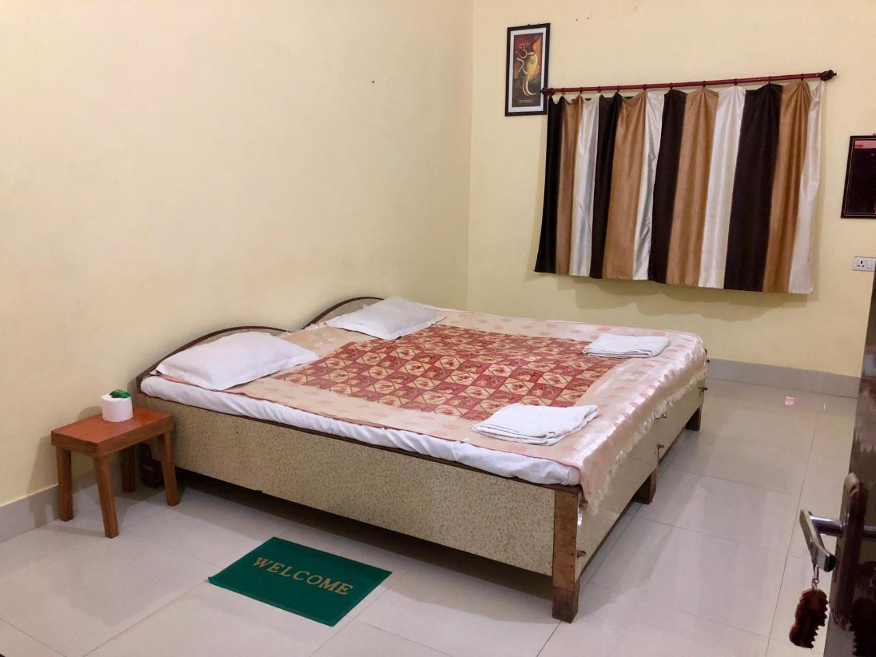 Gangotri Paying Guest House فاراناسي المظهر الخارجي الصورة