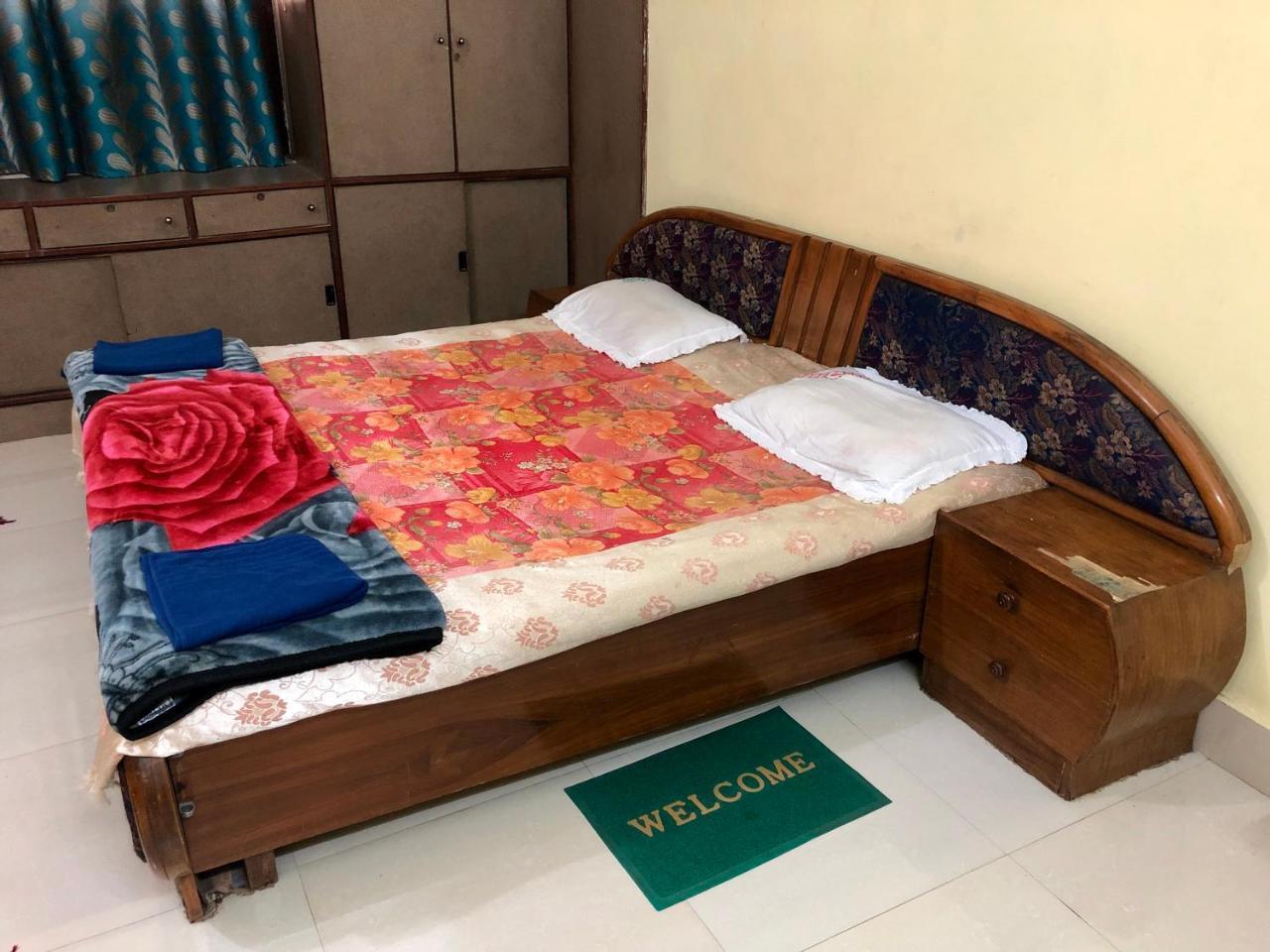 Gangotri Paying Guest House فاراناسي المظهر الخارجي الصورة